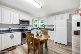 1104 Pamela Drive, Kinston, NC 28504 – photo 13: 30-web-or-mls-IMG_2135