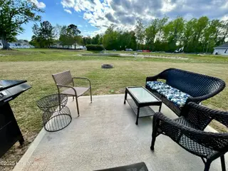 2033 Bogue Lane, New Bern, NC 28562 – photo 17: patio