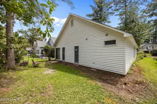 1913 Fairways West Drive, New Bern, NC 28562 — 2-bedroom home in Greenbrier, New Bern, NC, photo 21 of 32: 31-web-or-mls-0C0A0722
