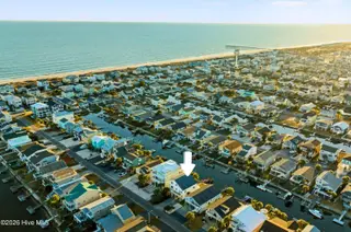 23 Scotland Street, Ocean Isle Beach, NC 28469 — 5-bedroom home, Ocean Isle Beach, NC, photo 4 of 47
