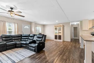 546 Pond Road, Rocky Point, NC 28457 – photo 12: Living and Dining rooms