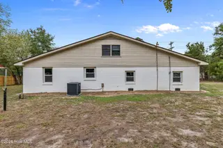 938 Old Grantham Road, Goldsboro, NC 27530 — 4-bedroom home, Goldsboro, NC, photo 5 of 40