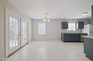 314 Farina Drive, Havelock, NC 28532 – photo 4: 20-web-or-mls-DSC_5082