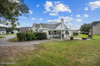 317 Fields Road NW, Pikeville, NC 27863 — 3-bedroom home in Talton Estates, Pikeville, NC, photo 6 of 38: IMG_0064