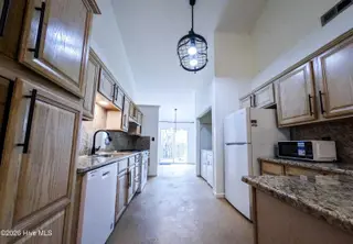 1206 Peyton Circle B, Greenville, NC 27834 – photo 4: Kitchen 1206