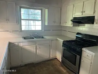 56 Hilltop Drive, Washington, NC 27889 – photo 6: IMG_6887