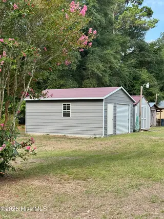 616 7th Street SE, Bolivia, NC 28422 — 3-bedroom manufactured home in Sunset Harbor, Bolivia, NC, photo 22 of 24
