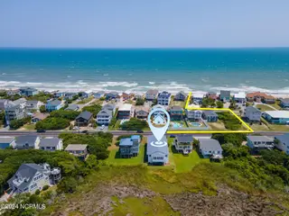 1135 S Topsail Drive, Surf City, NC 28445 – photo 4: 1135STopsail_00066