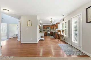 403 Brunswick Drive, Jacksonville, NC 28546 – photo 15: 23_403_Brunswick_Dr_038