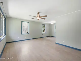 508 Oak Lane, Jacksonville, NC 28540 – photo 6: 20-web-or-mls-508 Oak Ln. 27