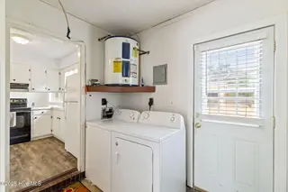 206 Cathay Road, Wilmington, NC 28412 – photo 17: 27-web-or-mls-811A4087