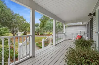 5874 Lake Joel Drive SW, Ocean Isle Beach, NC 28469 — 3-bedroom home in Crownstream, Ocean Isle Beach, NC, photo 5 of 47: 5874LakeJoelDrSW - 8