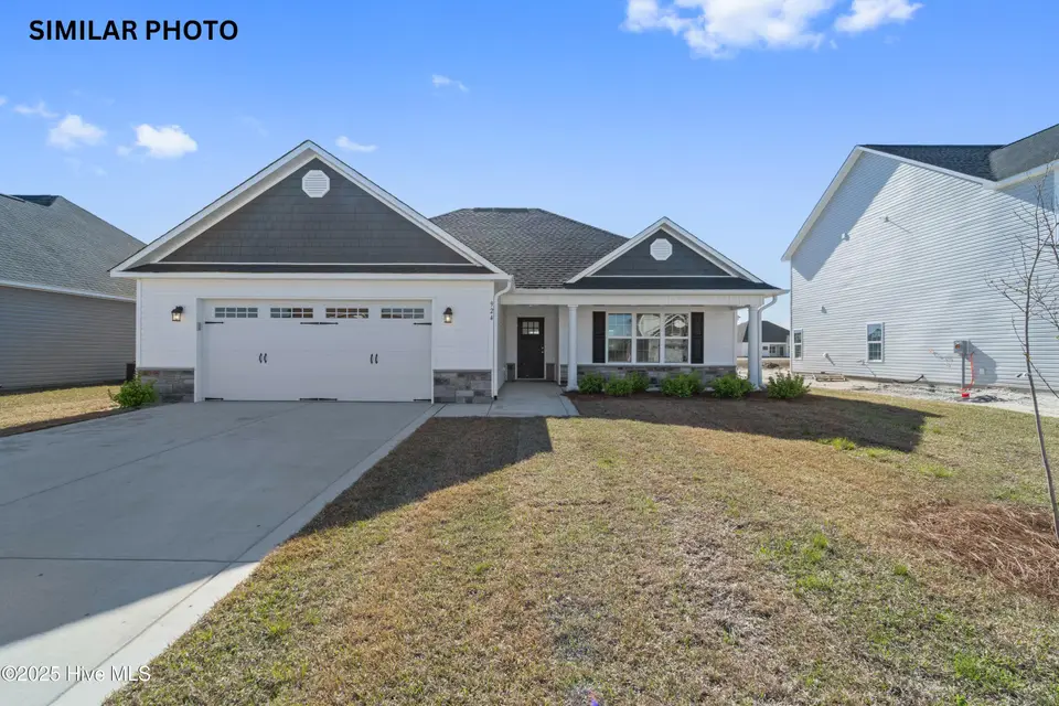 435 Montgomery Drive, Jacksonville, NC 28546 – photo 1 of 28: 1