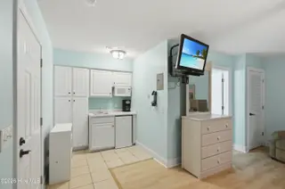 330 S Middleton Drive NW Unit 1602, Calabash, NC 28467 — 2-bedroom condo in Brunswick Plantation, Calabash, NC, photo 3 of 29