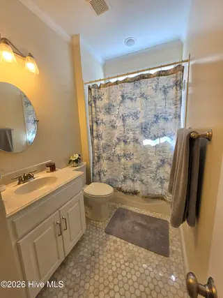 415 Honeysuckle Court, Greenville, NC 27834 – photo 13: 11443