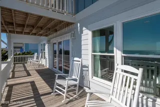 855 Ocean Boulevard W, Holden Beach, NC 28462 – photo 19: _TMP8236-HDR