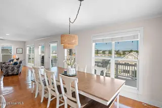 910 Canal Drive Unit B, Carolina Beach, NC 28428 — 4-bedroom condo, Carolina Beach, NC, photo 10 of 55: images-10