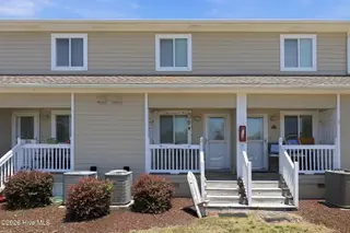 650 Cedar Point Boulevard E2, Cedar Point, NC 28584 – photo 5: 5-web-or-mls-IMG_4259_edit