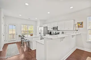 1242 Charleston Common Drive, Leland, NC 28451 – photo 16: 27-web-or-mls-DSC09354