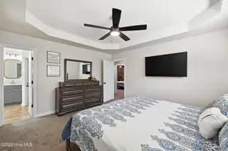 232 Holly Grove Court E, Jacksonville, NC 28540 – photo 19: 22_232_holly_grove_ct_022