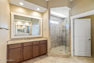 2021 Simmerman Way, Leland, NC 28451 — 3-bedroom home in Brunswick Forest, Leland, NC, photo 24 of 61: 33-web-or-mls-GI - 2021 Simmermam Way -