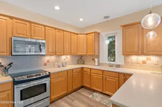 98 Foxfire Trace, Caswell Beach, NC 28465 — 3-bedroom townhome in Ocean Greens, Caswell Beach, NC, photo 21 of 66: 98FoxfireTrace - 21