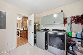 103 King Arthur Road, Greenville, NC 27858 – photo 17: 33-web-or-mls-BLS_0065_edit