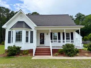 126 Edgewater Road, Washington, NC 27889 – photo 2: IMG_6227