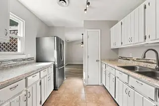 368 Union Chapel Church Road, Richlands, NC 28574 — 3-bedroom home in Venters Estates, Richlands, NC, photo 10 of 47: 30-web-or-mls-RAD_6263