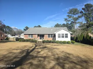 213 Pinewood Drive, New Bern, NC 28562 – photo 5: 20260318_164251