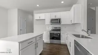 3093 Platinum Circle, West End, NC 27376 – photo 7: Kitchen