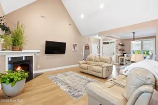 542 Riverwood Drive SE, Bolivia, NC 28422 – photo 20: shniderproductions.com-34