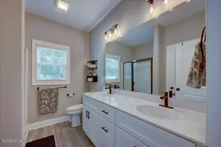 209 Pecan Grove Court, New Bern, NC 28562 – photo 20: 31-209_Pecan_Grove-34