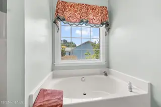 242 Bobbys Drive, Newport, NC 28570 – photo 18: Principal Bathroom