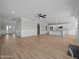 301 E Ivybridge Drive, Hubert, NC 28539 – photo 4: 301 E Ivybridge Drive