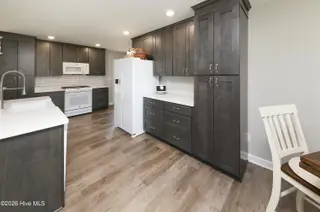 100 Cutters Lane, Elizabeth City, NC 27909 – photo 12: Kitchen 3