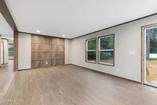 369 Clayton Road, Princeton, NC 27569 – photo 12: Living Room