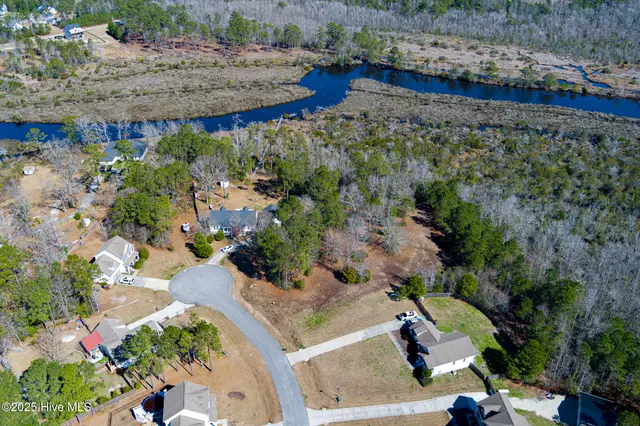 226 Gelynda Court, Holly Ridge, NC 28445