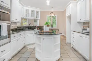 214 Plantation Drive, Southern Pines, NC 28387 – photo 16: Kitchen