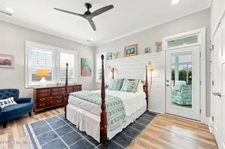 100 Sea Grove Lane, Beaufort, NC 28516 – photo 18: 43-web-or-mls-100-Sea-Grove-075_edit