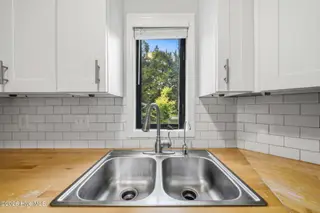 404 Porters Neck Road, Wilmington, NC 28411 — 3-bedroom home, Wilmington, NC, photo 19 of 43