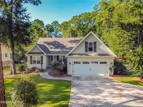 385 Saint Andrews Drive, Pinehurst