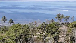 107 135 Pin Oak Court, Beaufort, NC 28516 – photo 17: DJI_20240315120658_0036_D Large