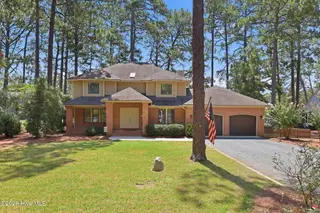 3 Montclair Lane, Pinehurst, NC 28374 – photo 1: 1-web-or-mls-IMG_9519 - edited