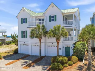 111 S Anderson Boulevard, Topsail Beach, NC 28445 – photo 2: 002_111_s_anderson_blvd-2_259