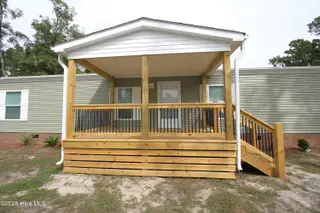 3104 Gill Net Avenue SW, Supply, NC 28462 — 3-bedroom manufactured home in Windy Pt Park A-k, Supply, NC, photo 2 of 43: IMG_9786