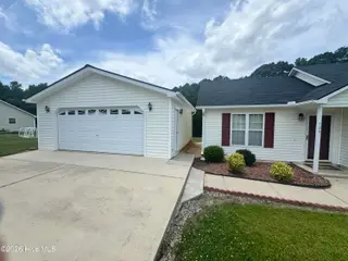 124 Stockbridge Drive, Selma, NC 27576 – photo 4: IMG_8413