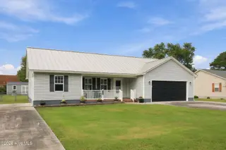 107 Fodder Drive, Hubert, NC 28539 — 3-bedroom home in Ole Mill Village, Hubert, NC, photo 2 of 59: 02_Front_Exterior_Angle