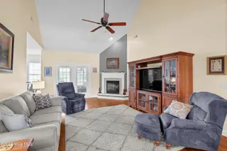 728 Highlands Drive, Hampstead, NC 28443 – photo 10