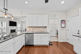 70 Spring Lake Drive, Pinehurst, NC 28374 – photo 4: 22-DSC05818